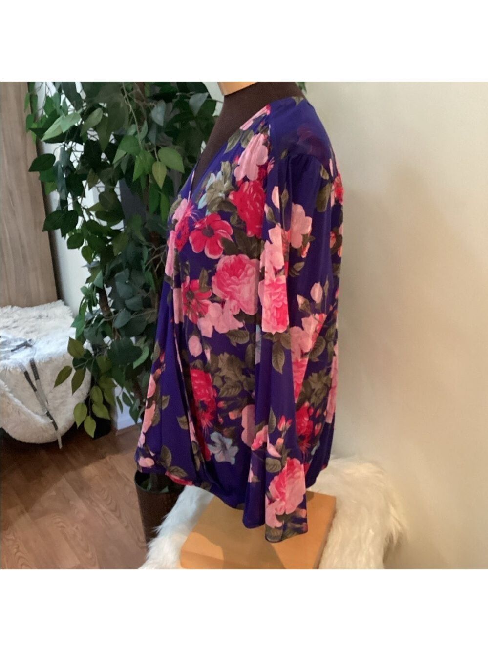 INC Concepts surplice pullover blouse colorful floral Woman’s size 2X - Picture 5 of 11